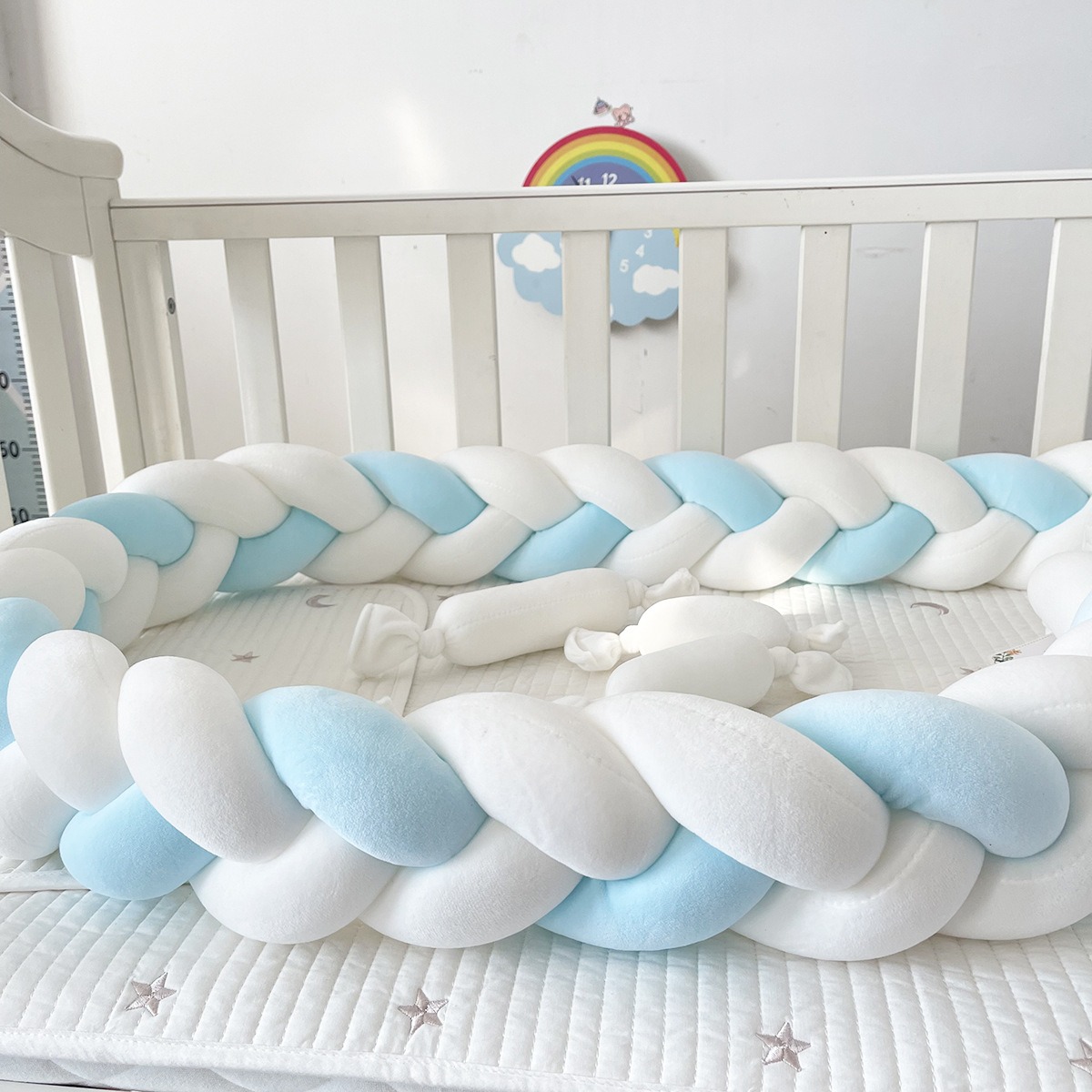 Newborn 2-4M Baby Safety Bed B - Baby Nursery Rhymes recension och pris